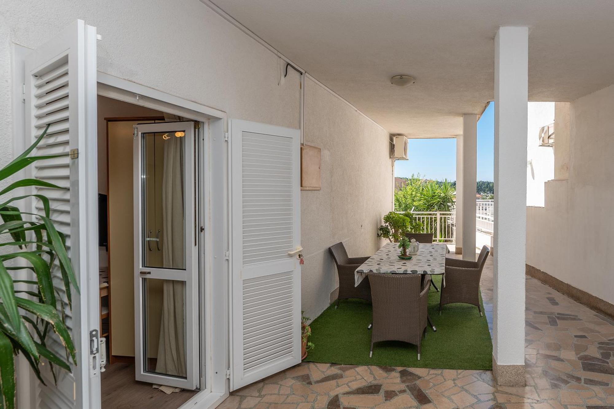Apartmani Sani Makarska Exterior foto